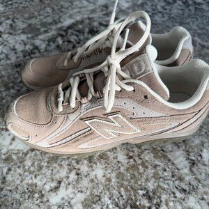 New Balance 204L "Mushroom/Arid Stone"